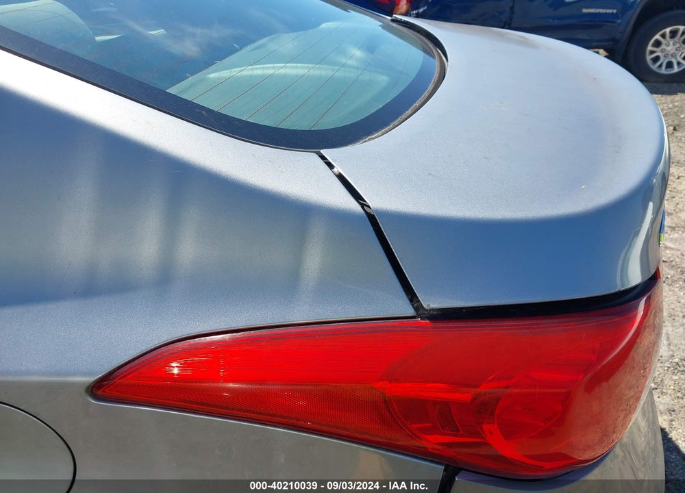 2013 HYUNDAI ELANTRA GLS VIN: KMHDH4AE7DU013074