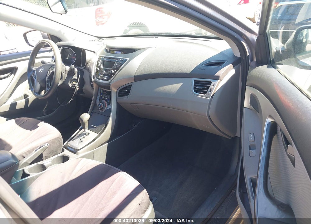 2013 HYUNDAI ELANTRA GLS VIN: KMHDH4AE7DU013074