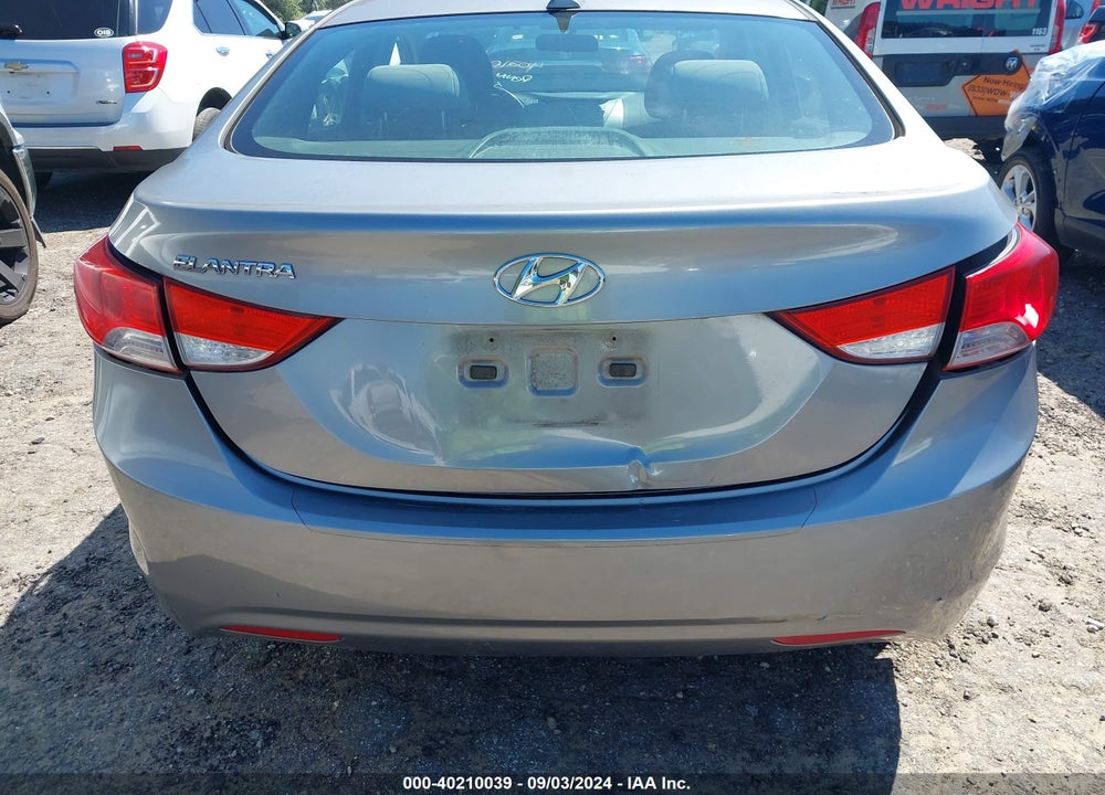 2013 HYUNDAI ELANTRA GLS VIN: KMHDH4AE7DU013074
