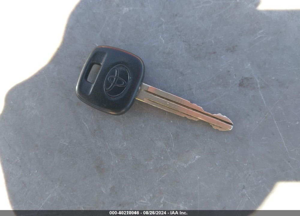 2007 TOYOTA YARIS VIN: JTDJT903975061404
