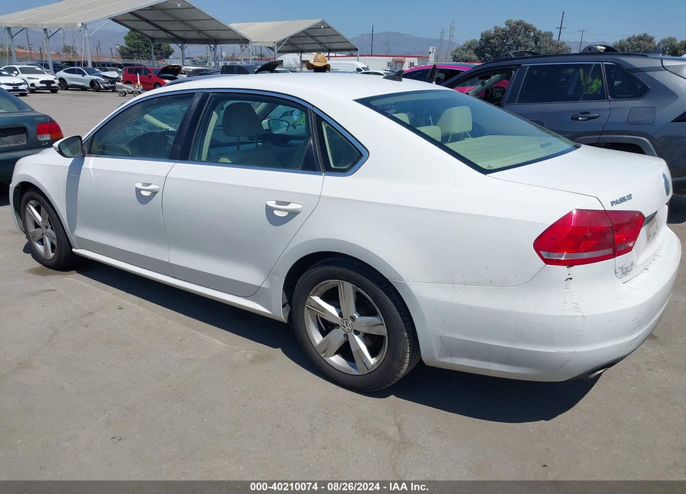 2012 VOLKSWAGEN PASSAT 2.5L SE VIN: 1VWBP7A34CC050227