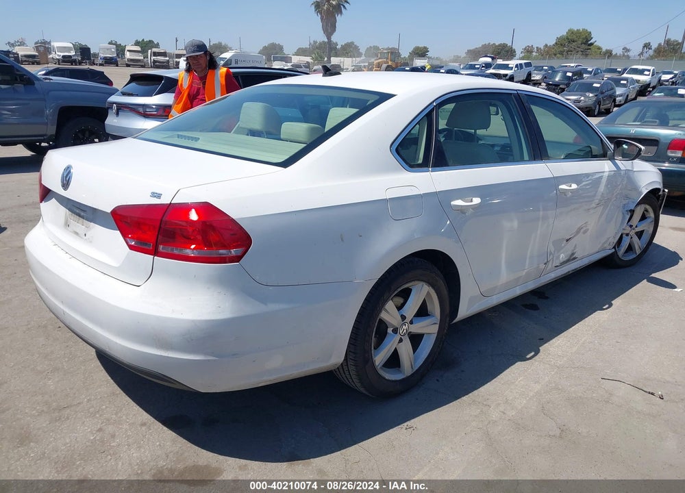 2012 VOLKSWAGEN PASSAT 2.5L SE VIN: 1VWBP7A34CC050227