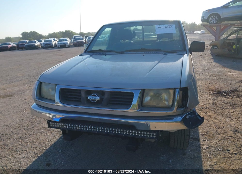 1999 NISSAN FRONTIER SE/XE VIN: 1N6DD26S4XC325900