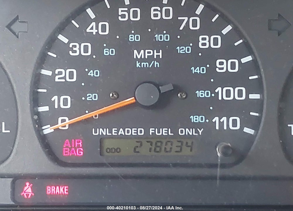 1999 NISSAN FRONTIER SE/XE VIN: 1N6DD26S4XC325900