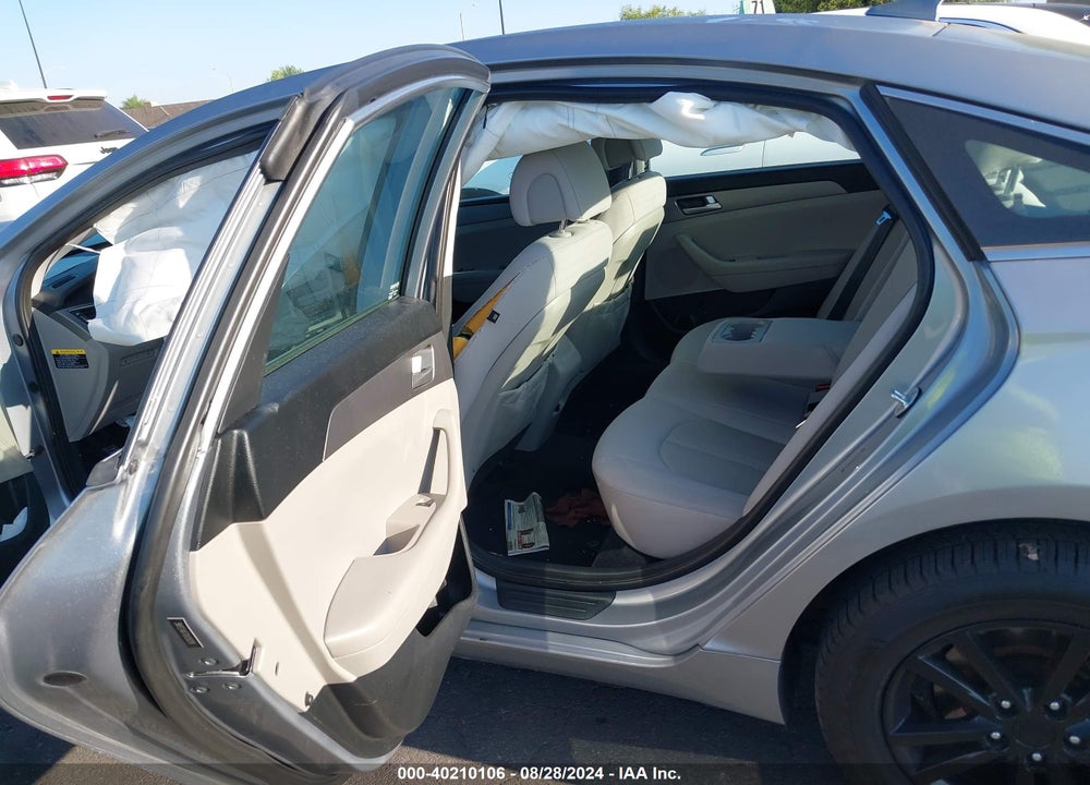 2016 HYUNDAI SONATA SE VIN: 5NPE24AF7GH350216