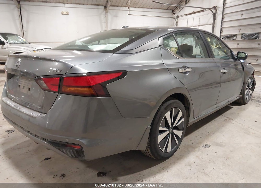 2022 NISSAN ALTIMA SV FWD VIN: 1N4BL4DV9NN341233