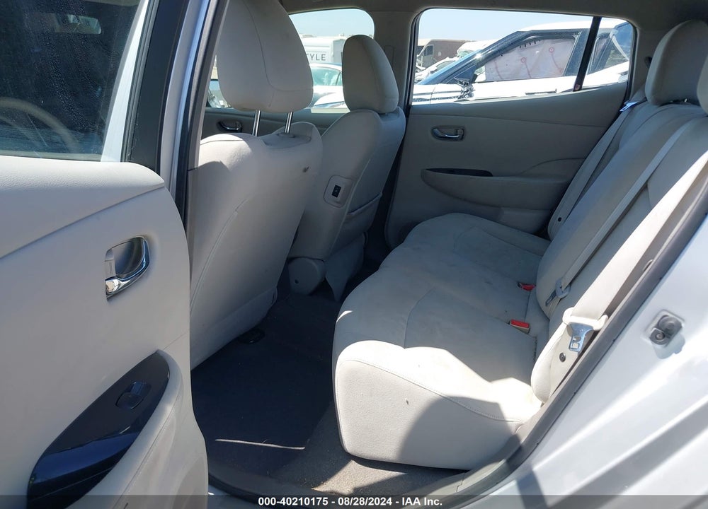 2012 NISSAN LEAF VIN: JN1AZ0CPXCT018658