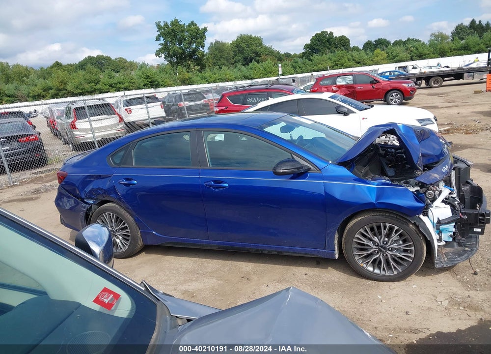 2024 KIA FORTE GT LINE VIN: 3KPF54AD7RE769278