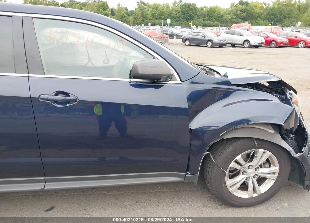 2017 CHEVROLET EQUINOX LS VIN: 2GNALBEK2H1575029