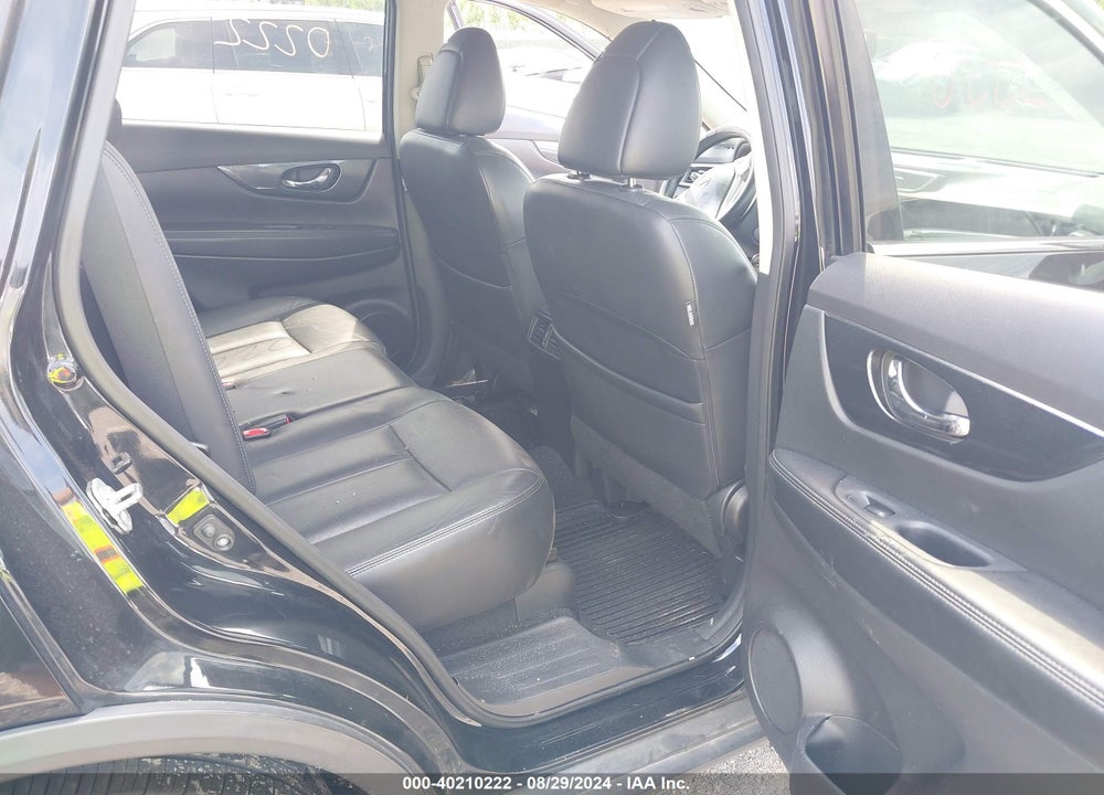 2015 NISSAN ROGUE SL VIN: 5N1AT2MV1FC844046