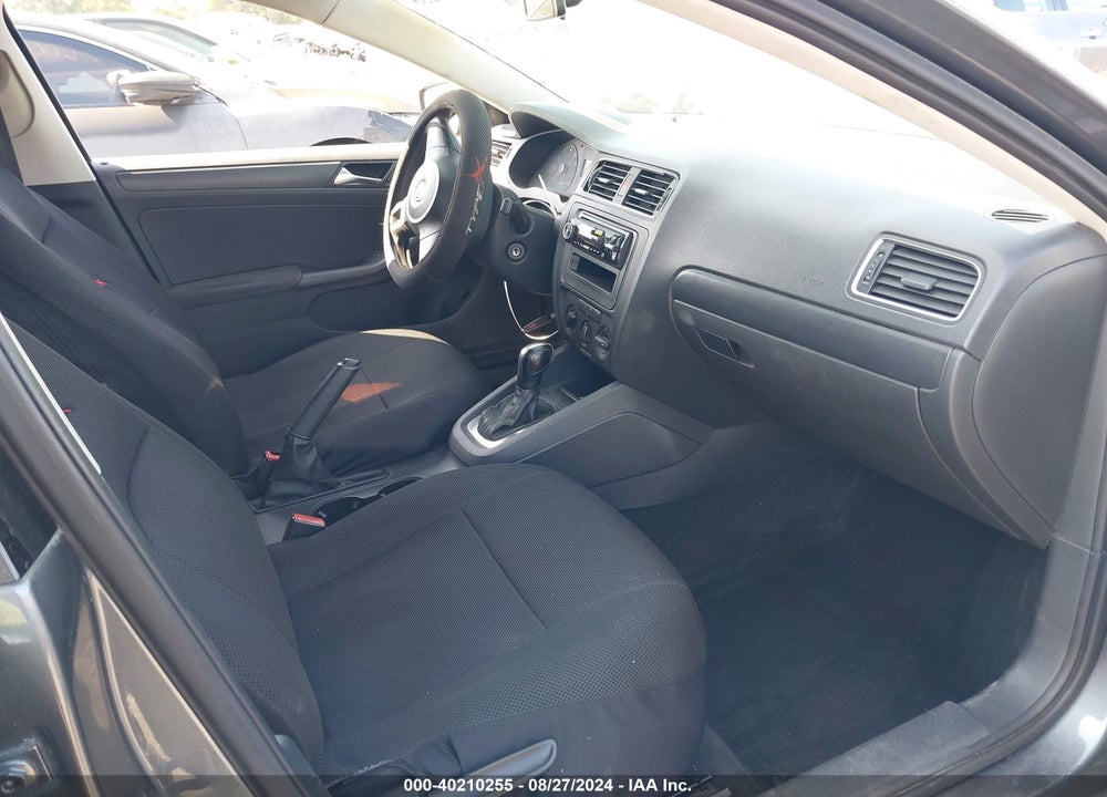 2011 VOLKSWAGEN JETTA VIN: 3VW2K7AJ8BM363176