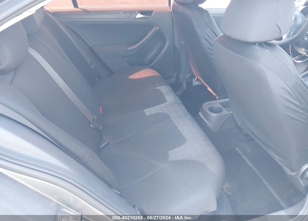 2011 VOLKSWAGEN JETTA VIN: 3VW2K7AJ8BM363176