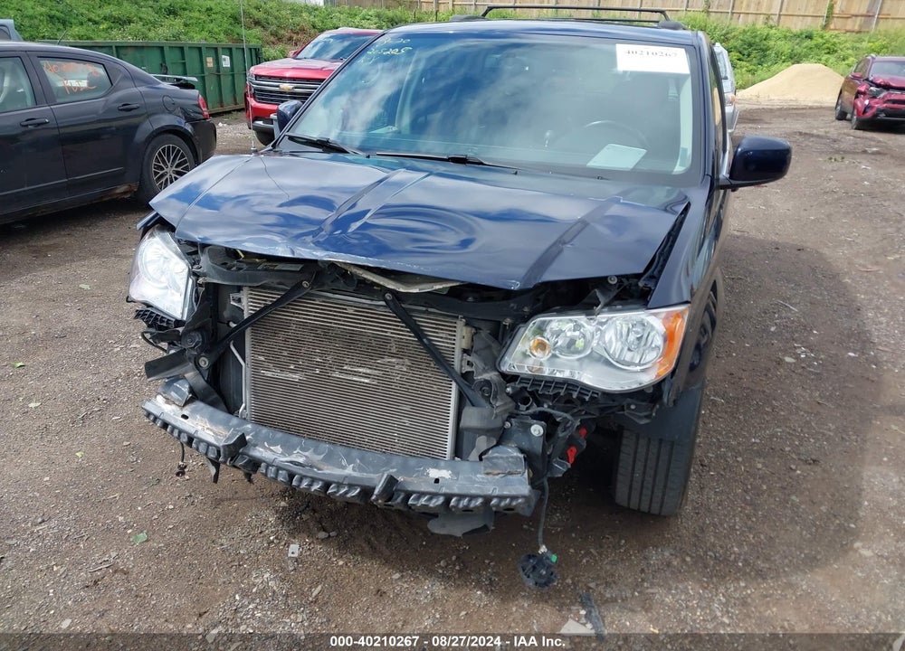 2014 CHRYSLER TOWN & COUNTRY TOURING VIN: 2C4RC1BG0ER328661