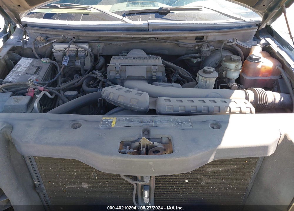 2004 FORD F-150 LARIAT/XLT VIN: 1FTPW125X4KD64500