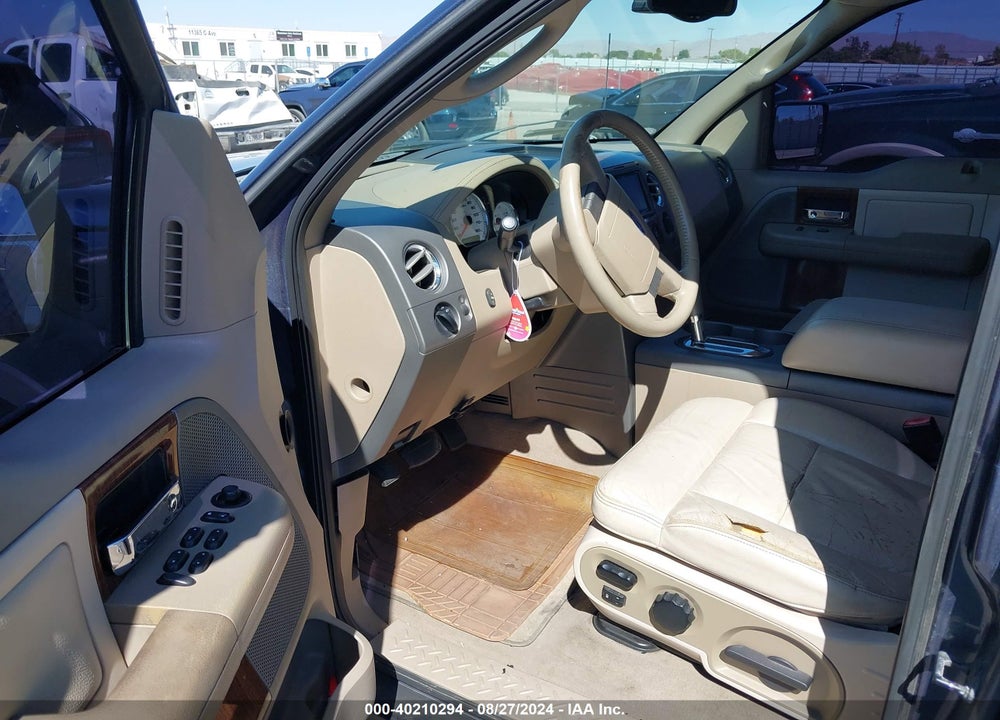 2004 FORD F-150 LARIAT/XLT VIN: 1FTPW125X4KD64500