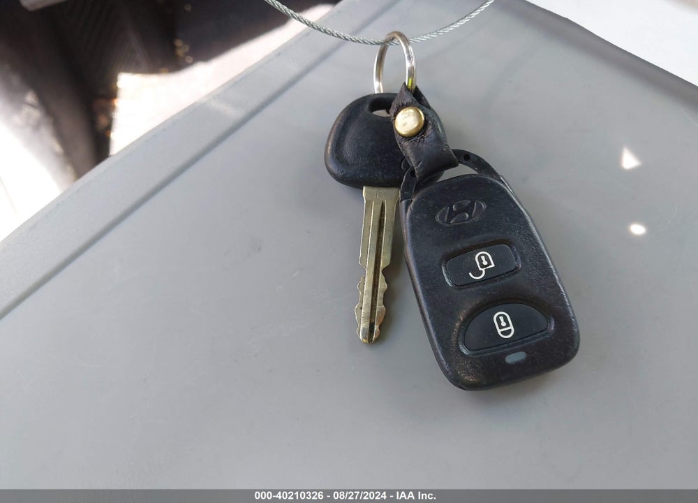 2008 HYUNDAI SANTA FE LIMITED/SE VIN: 5NMSH13E28H176834