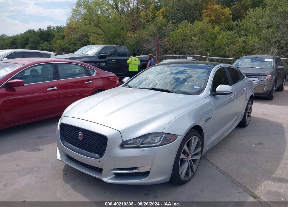 2016 JAGUAR XJ R - SPORT VIN: SAJWA1C7XG8W02312
