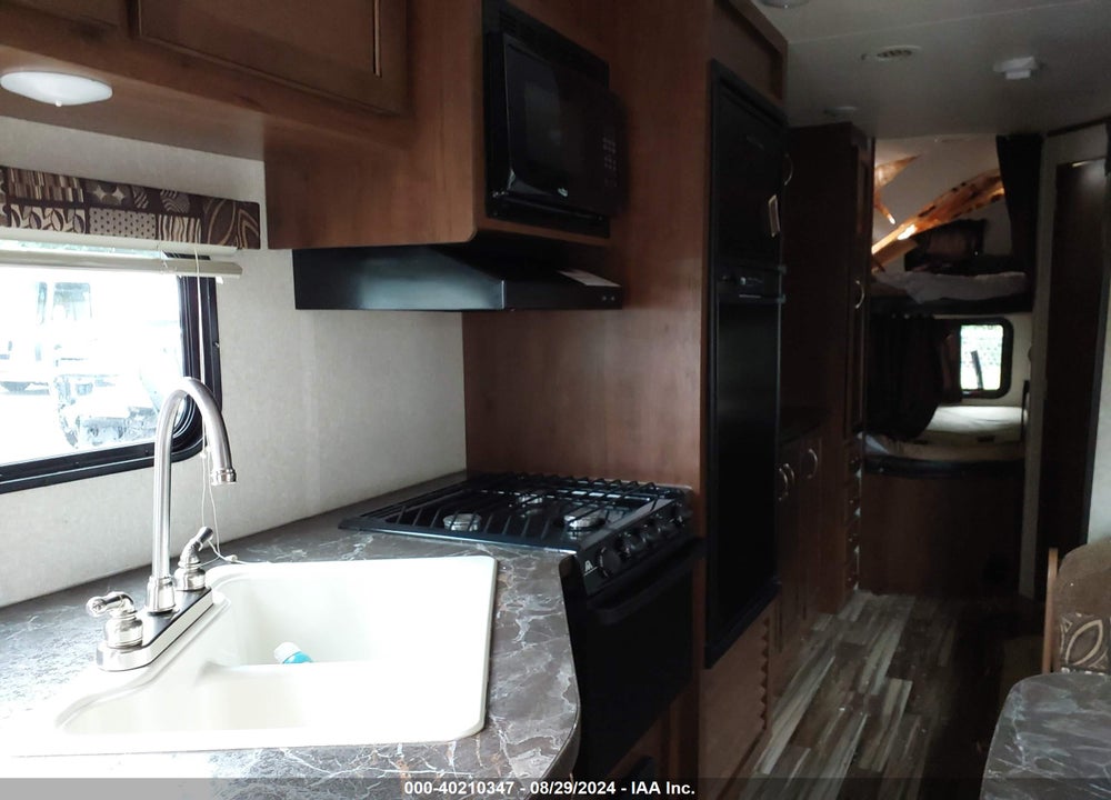 2017 JAYCO SLX VIN: 1UJBJ0BR7H17S0502