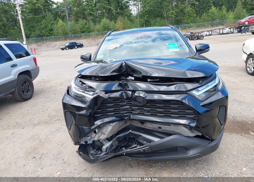 2024 TOYOTA RAV4 HYBRID XLE VIN: 4T3RWRFV0RU142631