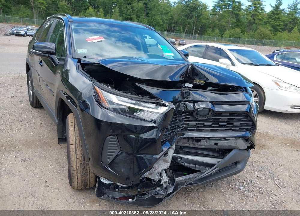 2024 TOYOTA RAV4 HYBRID XLE VIN: 4T3RWRFV0RU142631