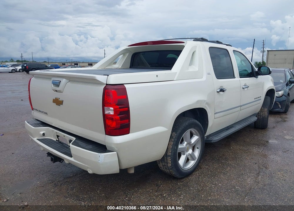 2012 CHEVROLET AVALANCHE 1500 LTZ VIN: 3GNMCGE01CG290878