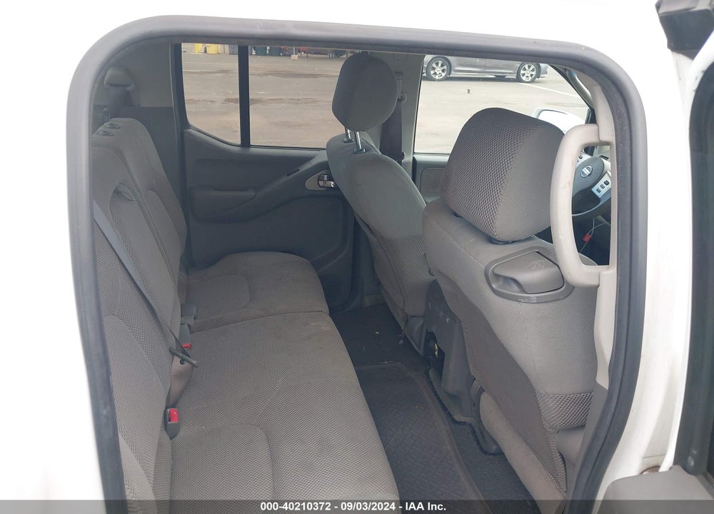 2005 NISSAN FRONTIER LE VIN: 1N6AD07W45C431432