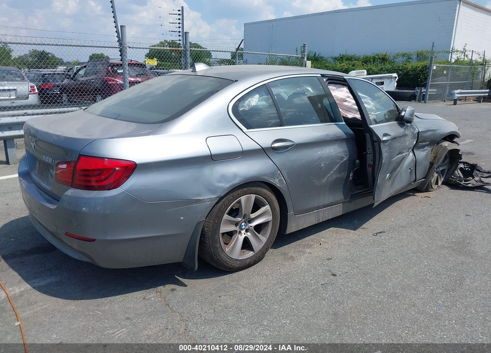 2011 BMW 528I VIN: WBAFR1C50BC746833