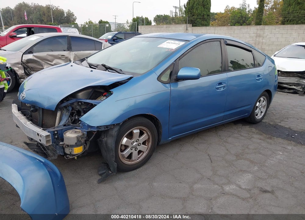 2005 TOYOTA PRIUS VIN: JTDKB20U157051555