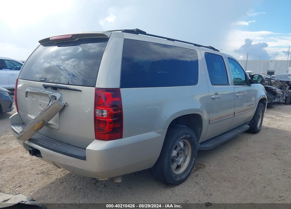 2007 CHEVROLET SUBURBAN 1500 LT VIN: 3GNFC16J87G108953