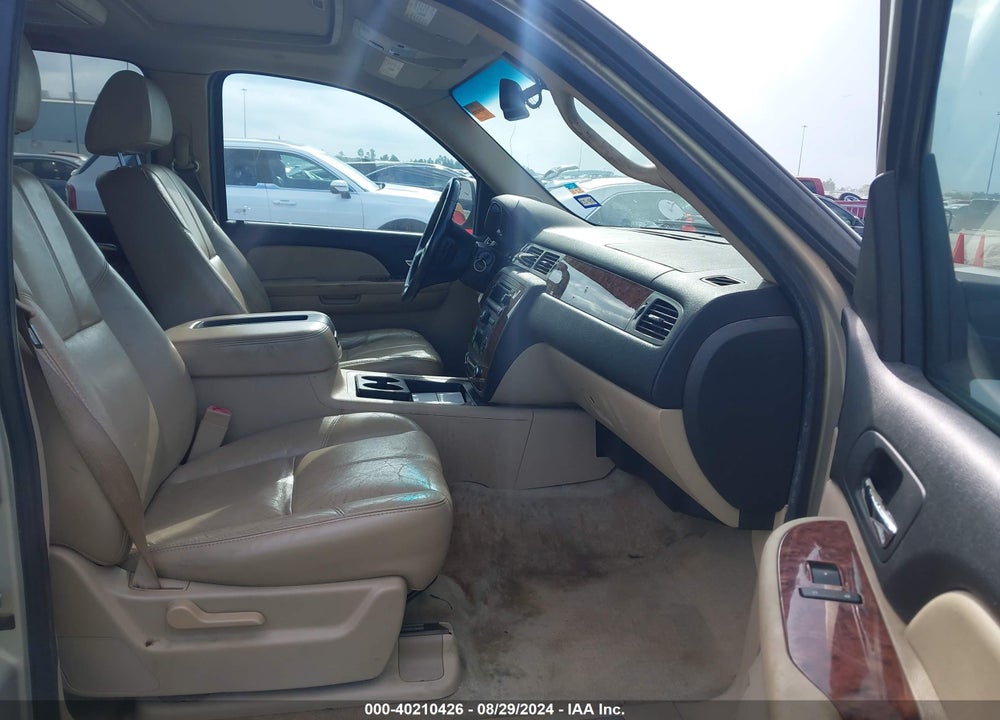 2007 CHEVROLET SUBURBAN 1500 LT VIN: 3GNFC16J87G108953
