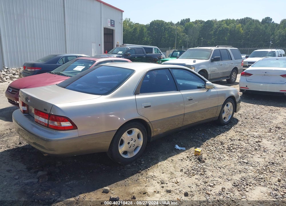 2000 LEXUS ES 300 VIN: JT8BF28G9Y0286218