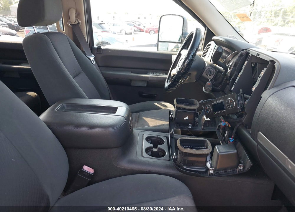 2009 GMC SIERRA 2500HD WORK TRUCK VIN: 1GTHK43K09F166692