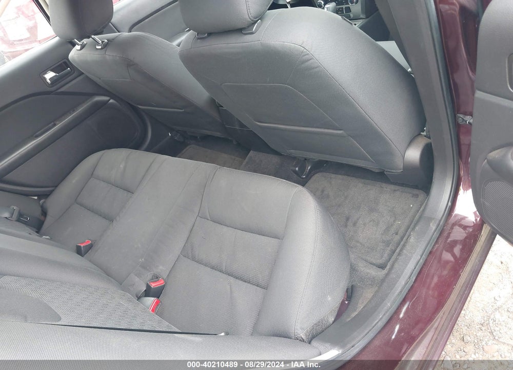 2011 FORD FUSION SE VIN: 3FAHP0HA0BR283357