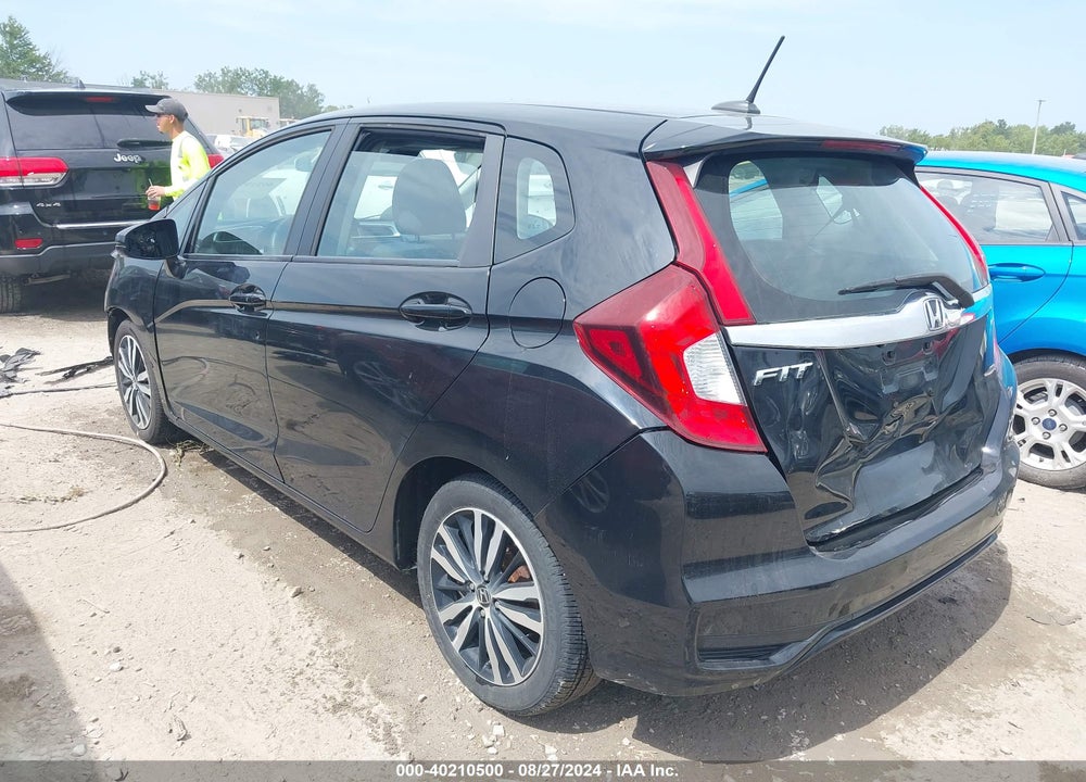 2018 HONDA FIT EX VIN: 3HGGK5H83JM712115