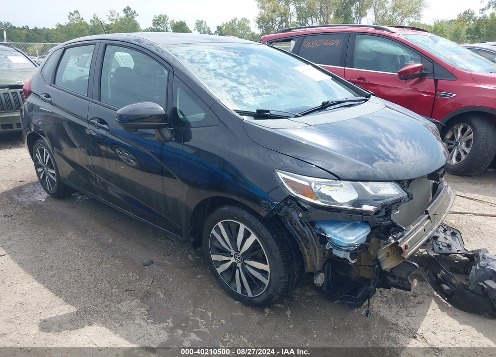 2018 HONDA FIT EX VIN: 3HGGK5H83JM712115