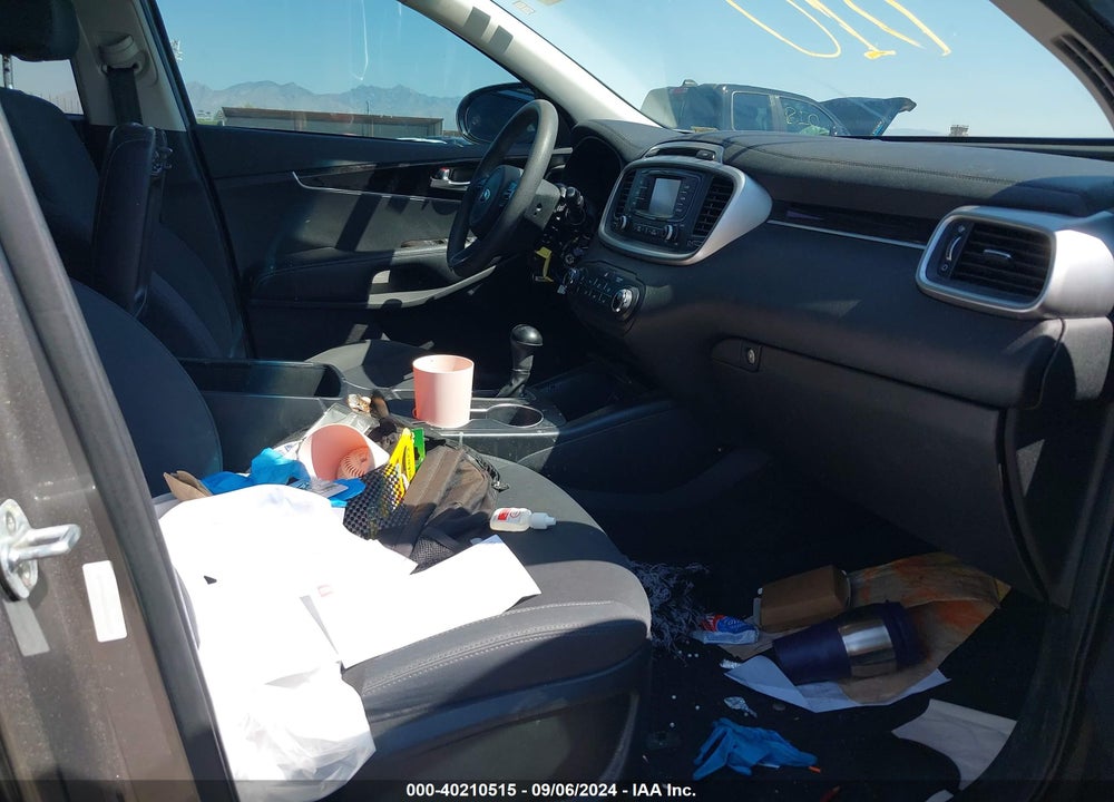 2018 KIA SORENTO 2.4L L VIN: 5XYPG4A33JG428229