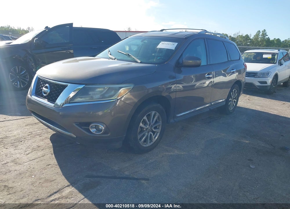 2013 NISSAN PATHFINDER SL VIN: 5N1AR2MN8DC615102