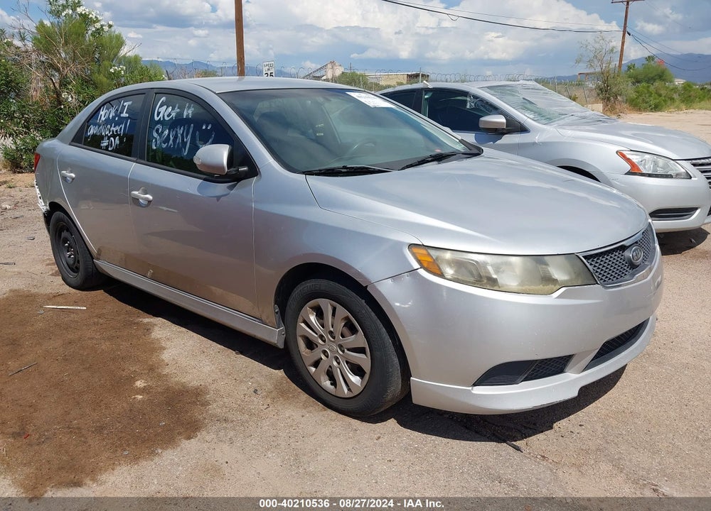 2010 KIA FORTE VIN: KNAFU4A26A5238720