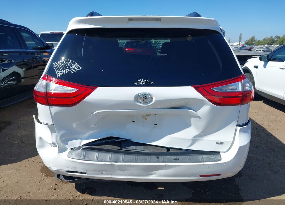 2017 TOYOTA SIENNA LE 8 PASSENGER VIN: 5TDKZ3DC5HS803075