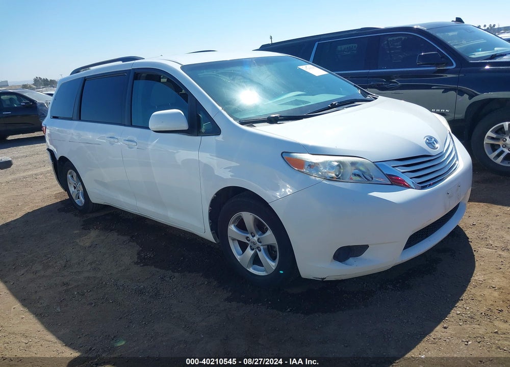 2017 TOYOTA SIENNA LE 8 PASSENGER VIN: 5TDKZ3DC5HS803075