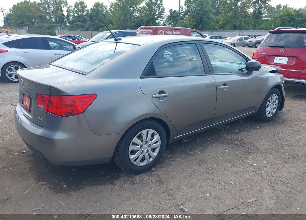 2010 KIA FORTE EX VIN: KNAFU4A23A5110984