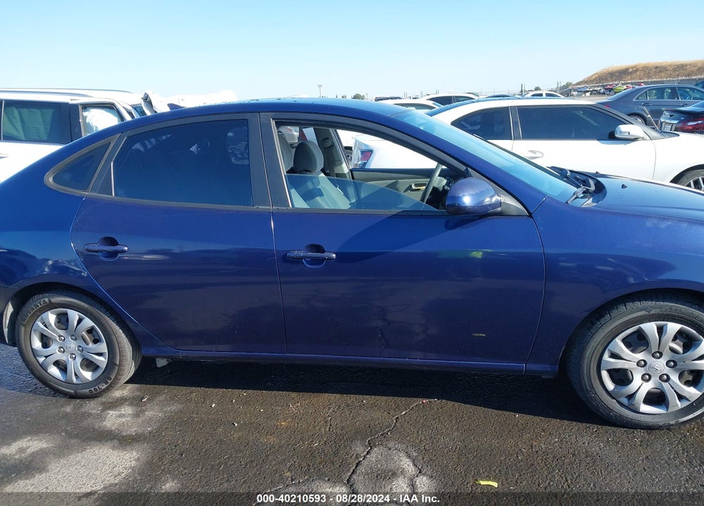 2010 HYUNDAI ELANTRA GLS VIN: KMHDU4AD8AU955004