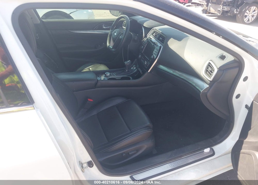2020 NISSAN MAXIMA SV XTRONIC CVT VIN: 1N4AA6CV5LC376309