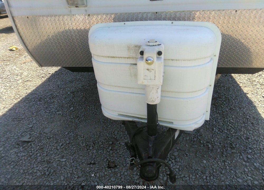 2007 HORNET TRAVEL TRAILER, 27 FT LONG, NO SLD VIN: 4YDT27B2577200188