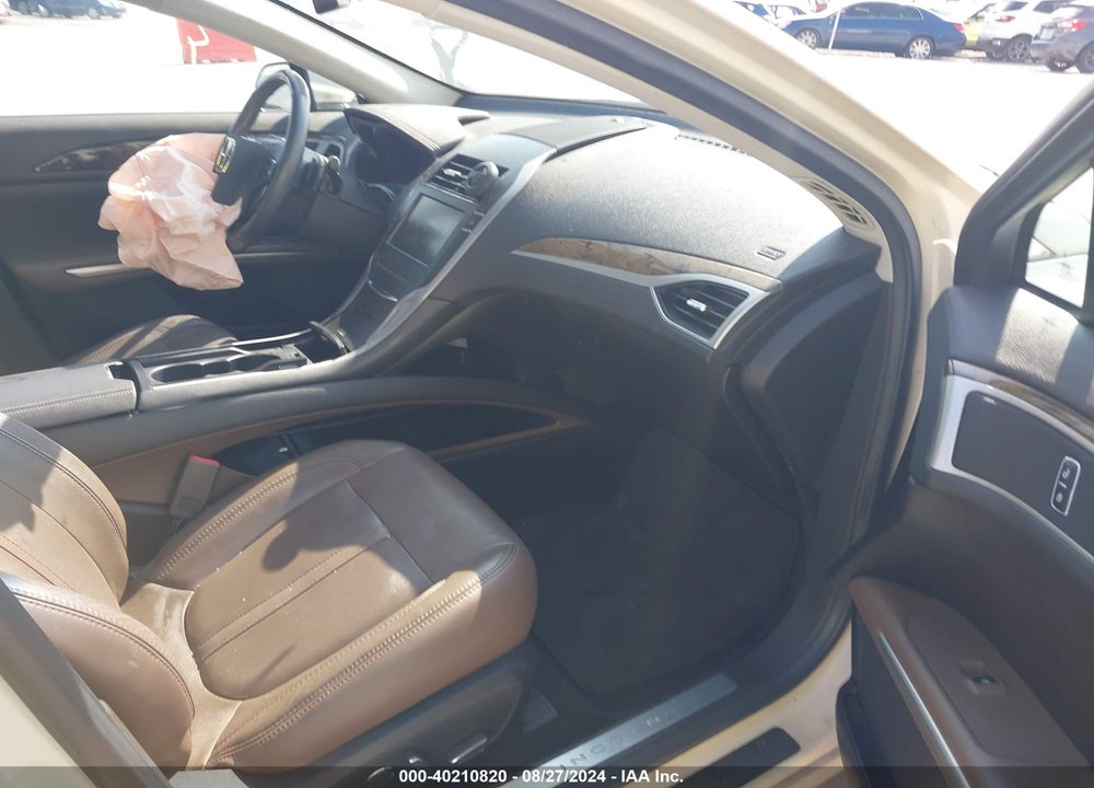 2014 LINCOLN MKZ VIN: 3LN6L2GK0ER829254