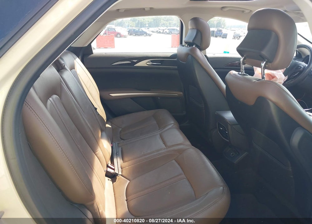 2014 LINCOLN MKZ VIN: 3LN6L2GK0ER829254