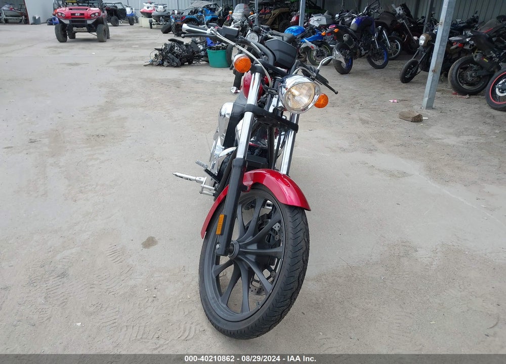 2015 HONDA VT1300 CX VIN: JH2SC61N8FK300015