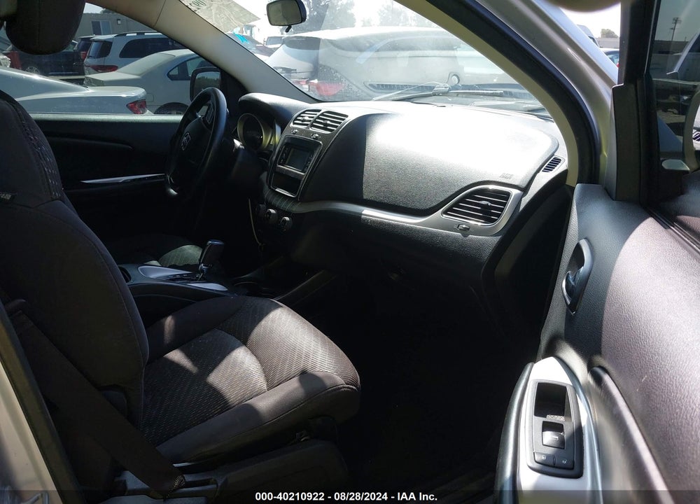 2014 DODGE JOURNEY SXT VIN: 3C4PDCBG8ET115602