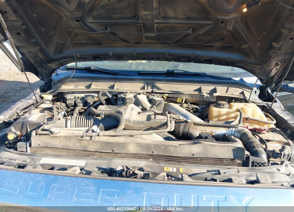 2011 FORD F-250 LARIAT VIN: 1FT7W2BTXBED01025