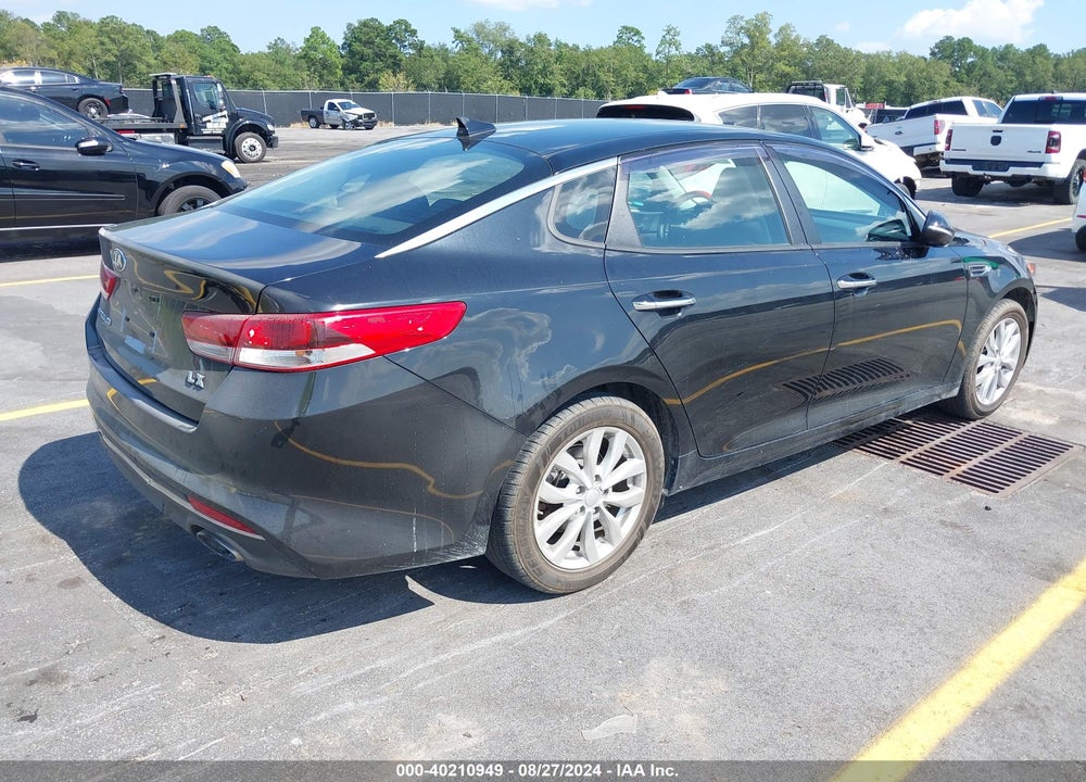 2016 KIA OPTIMA LX VIN: KNAGT4L38G5111327